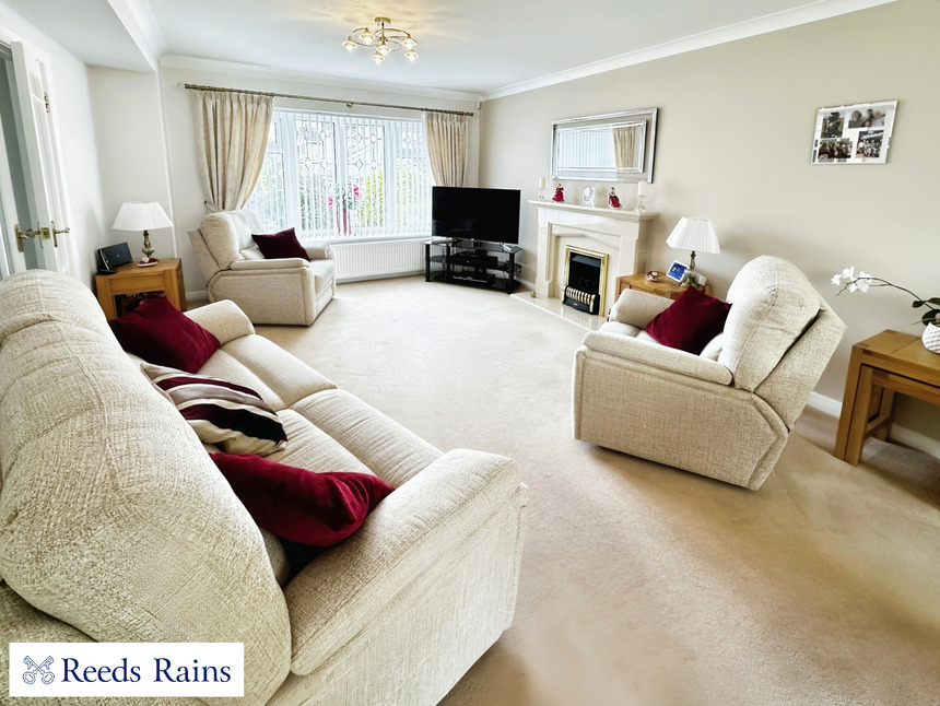 4 bedroom Detached House for sale, Kennedy Road, StokeonTrent, ST4