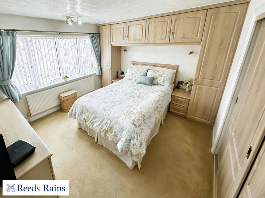 4 bedroom Detached House for sale, Kennedy Road, StokeonTrent, ST4