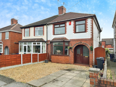 Templar Terrace, 3 bedroom Semi Detached House for sale, £200,000