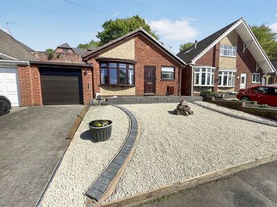 2 bedroom Detached Bungalow to rent