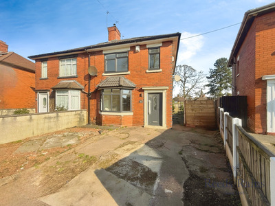 3 bedroom Semi Detached House to rent