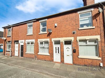 2 bedroom Mid Terrace House to rent