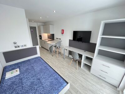 1 bedroom  Flat for sale