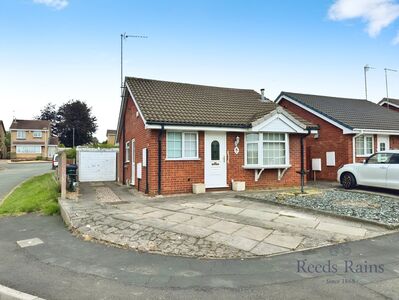 2 bedroom Detached Bungalow for sale