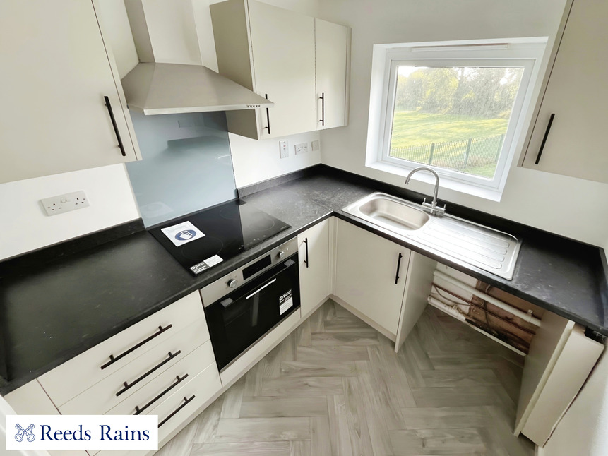 Main image of 2 bedroom Flat to rent, Gloucester Grange, Newcastle, Staffordshire, ST5