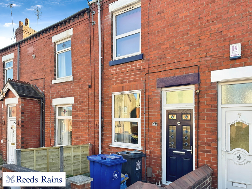 Main image of 2 bedroom Mid Terrace House for sale, Dimsdale View East, Newcastle, Staffordshire, ST5
