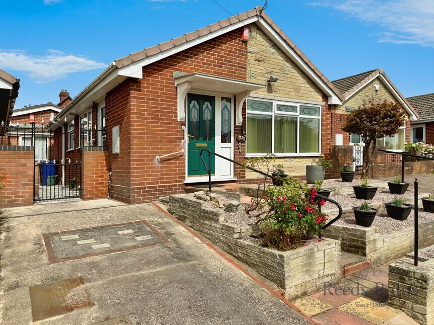 Main image of 2 bedroom Detached Bungalow for sale, Loring Road, Newcastle, Staffordshire, ST5