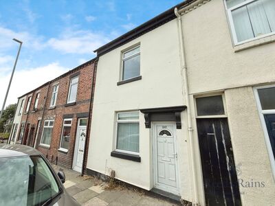 London Road, 2 bedroom Mid Terrace House to rent, £750 pcm