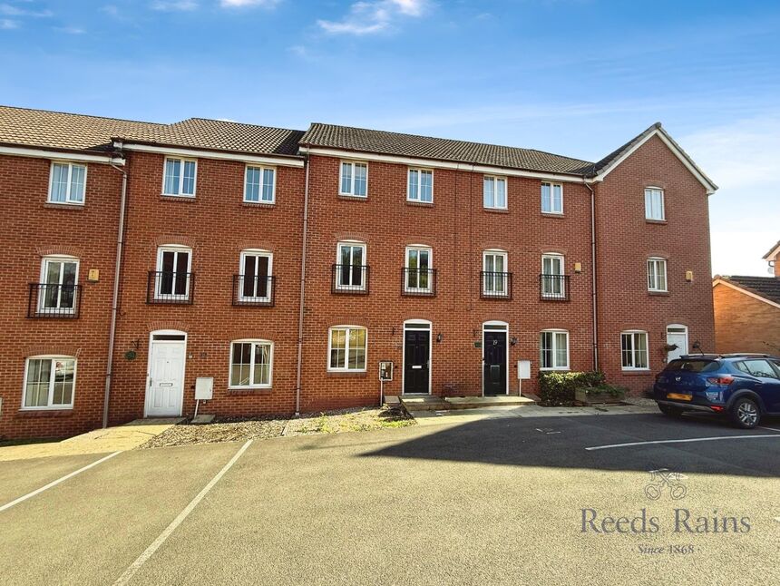 Main image of 5 bedroom Mid Terrace House to rent, Chervil Close, Newcastle, Staffordshire, ST5