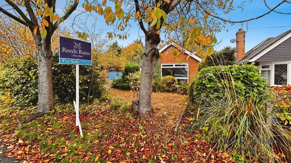 Main image of 3 bedroom Detached Bungalow for sale, Roe Lane, Newcastle, Staffordshire, ST5