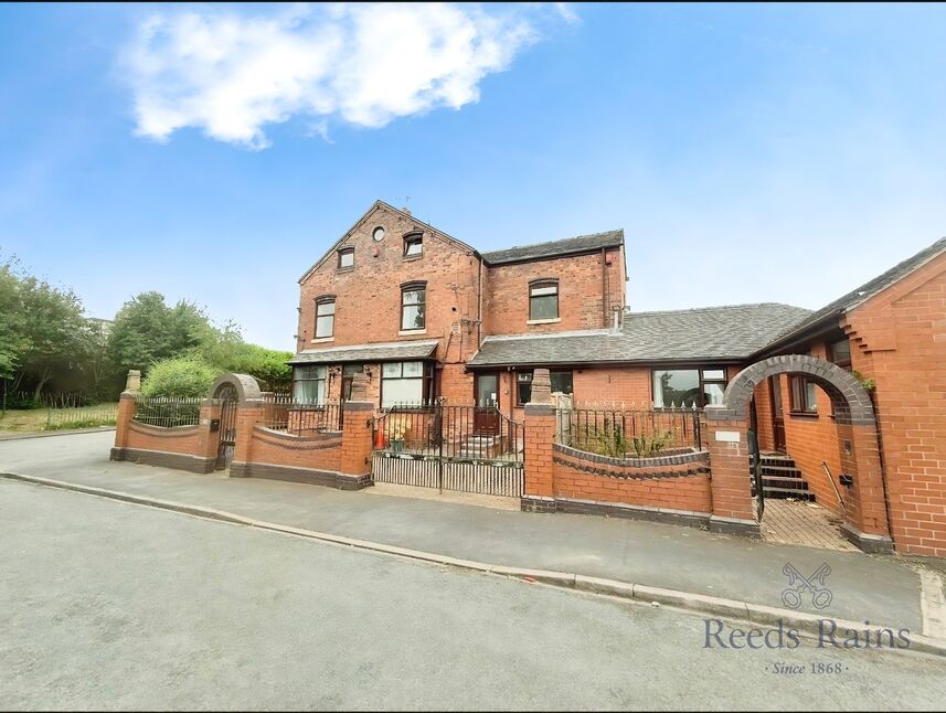 Main image of 6 bedroom End Terrace House to rent, John Street, Knutton, Staffordshire, ST5