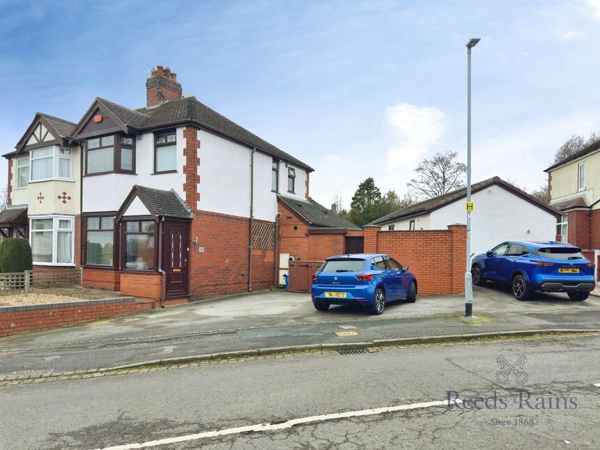 Main image of 4 bedroom Semi Detached House for sale, Loring Road, Newcastle, Staffordshire, ST5