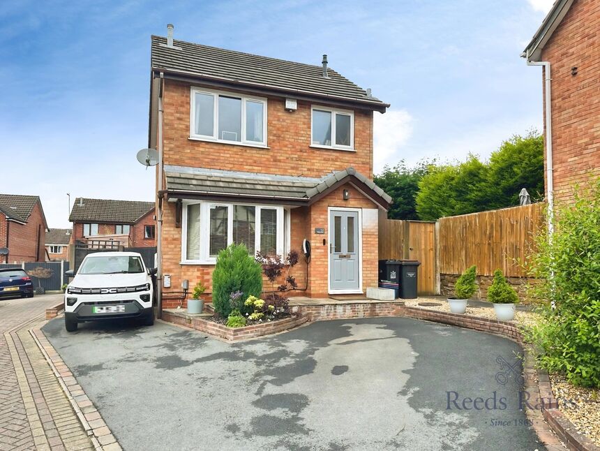 Main image of 3 bedroom Detached House for sale, Gedney Grove, Newcastle, Staffordshire, ST5