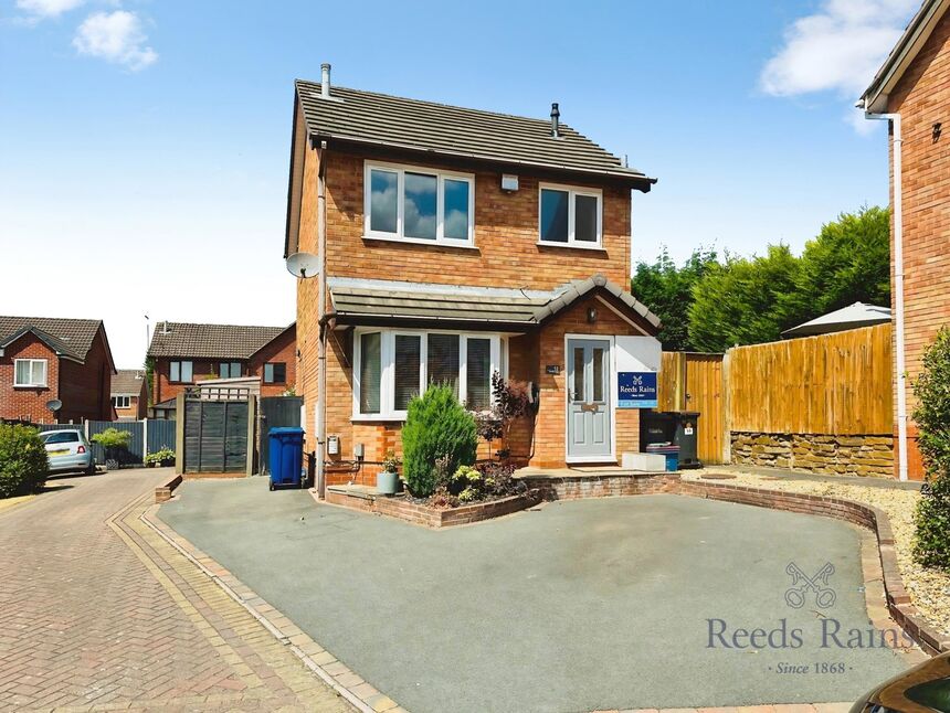 Main image of 3 bedroom Detached House for sale, Gedney Grove, Newcastle, Staffordshire, ST5
