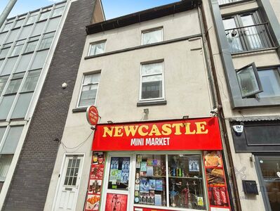 Brunswick Street, 3 bedroom Flat to rent, &pound;1,000 pcm
