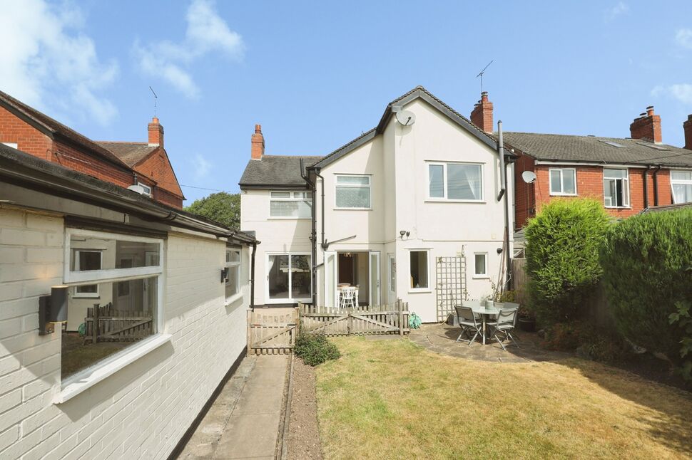 Large Rear Garden