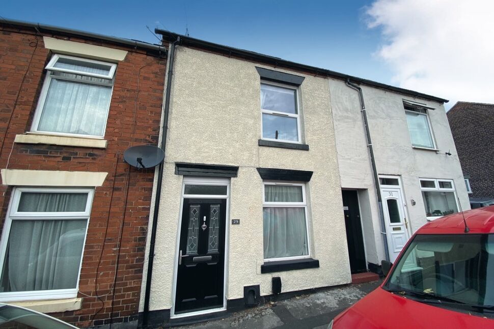 Main image of 2 bedroom Mid Terrace House to rent, Victoria Street, Newcastle, Staffordshire, ST5