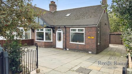 Dimsdale Parade West, 3 bedroom Semi Detached Bungalow for sale, &pound;325,000