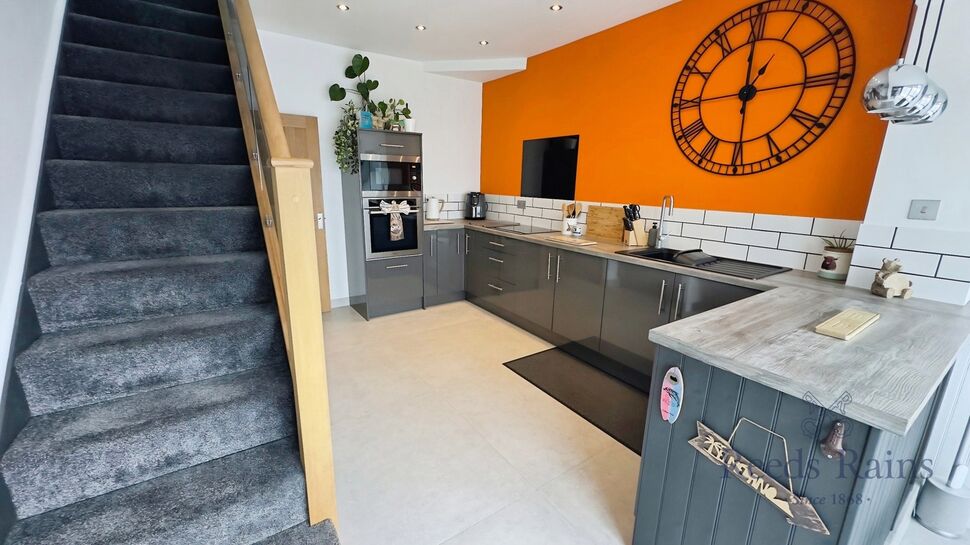 Dining Kitchen