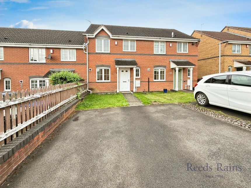 Main image of 3 bedroom Mid Terrace House to rent, Chatsworth Park Avenue, Stoke-on-Trent, Staffordshire, ST4