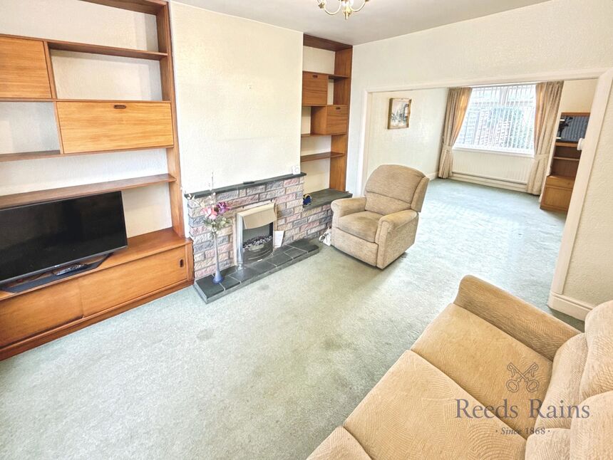 Lounge / Dining Room