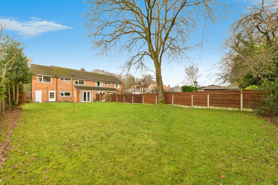 4 bedroom Semi Detached House for sale, Beach Road, Hartford, CW8 £