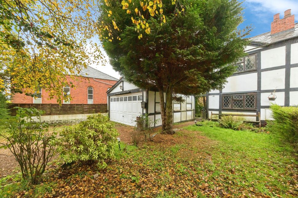 Estate Agents Northwich, Cheshire Reeds Rains