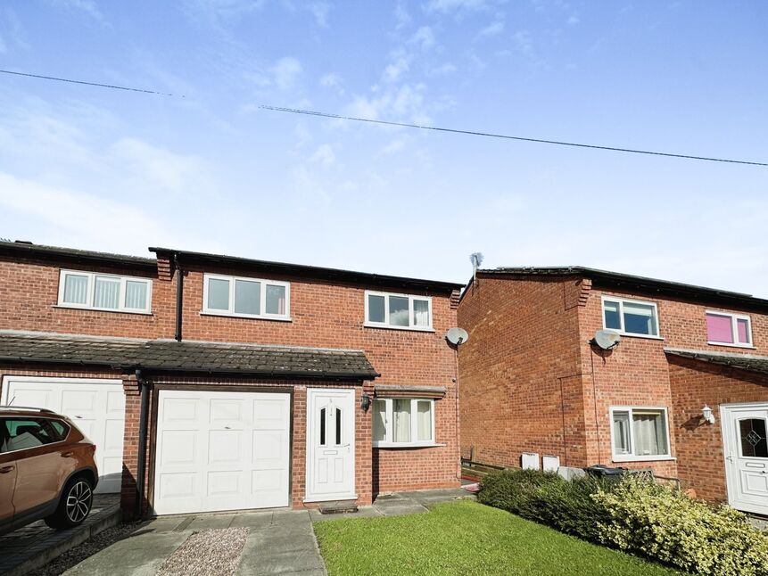 3 bedroom Semi Detached House for sale, Bracken Way, Barnton, CW8 £