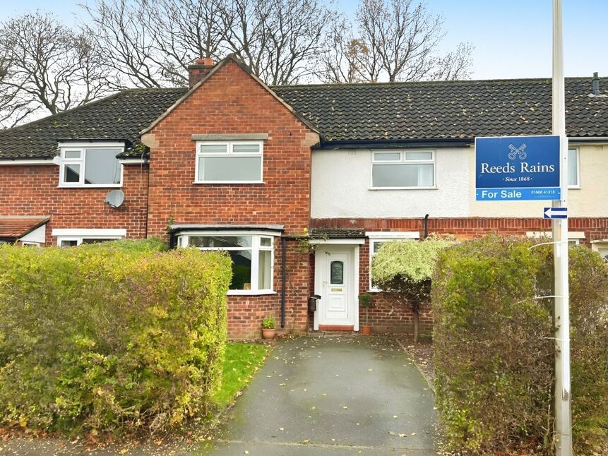 3 bedroom Mid Terrace House for sale, Royds Close, Hartford, CW8 £235,000