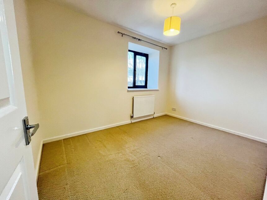 2 bedroom Semi Detached House for sale, Rowan Rise, Barnton, CW8 £175,000