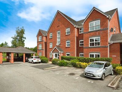 2 bedroom  Flat for sale