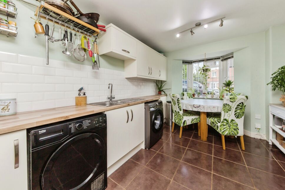 4 bedroom Semi Detached House for sale, Billington Close, Barnton, CW8