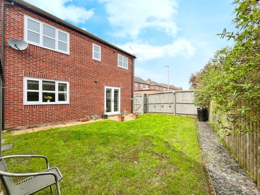 Main image of 2 bedroom  House for sale, Arnold Court, Northwich, Cheshire, CW8