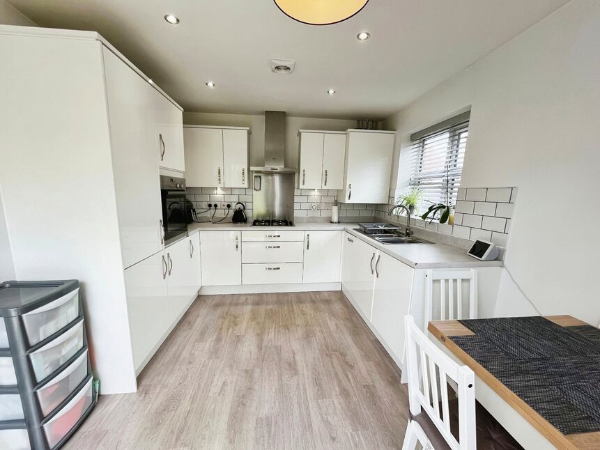 2 bedroom House for sale, Arnold Court, Northwich, CW8 £190,000