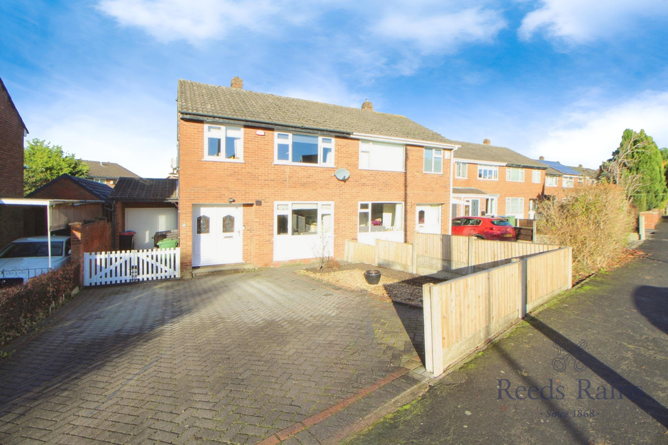 Main image of 3 bedroom Semi Detached House for sale, Niddries Lane, Moulton, Cheshire, CW9