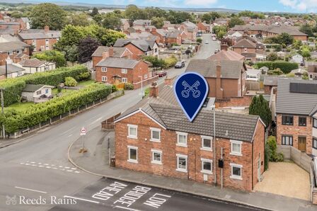 3 bedroom End Terrace House for sale