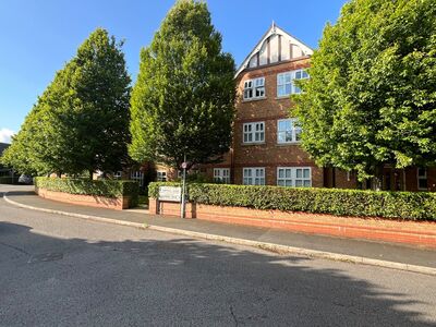 2 bedroom  Flat to rent