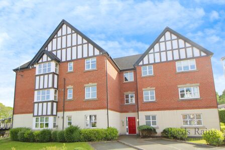 2 bedroom  Flat for sale