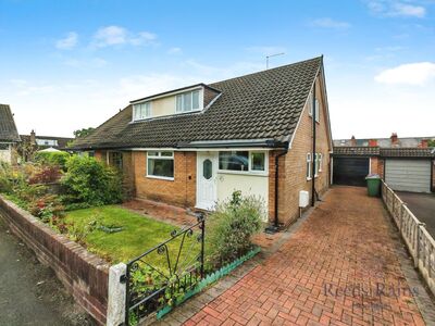 3 bedroom Semi Detached Bungalow for sale