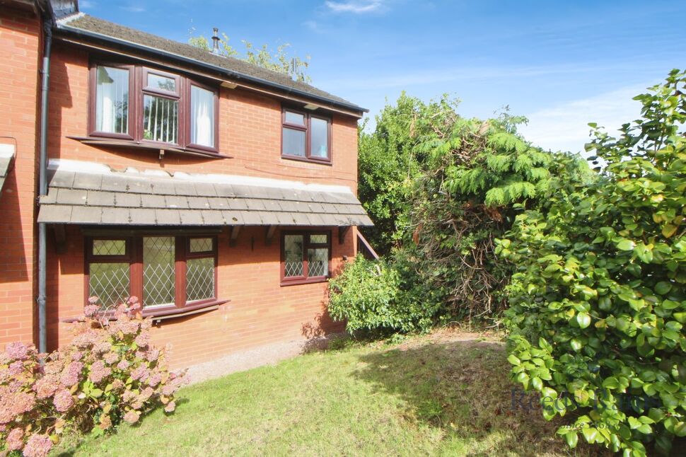 Main image of 2 bedroom  Flat for sale, Firdale Road, Northwich, Cheshire, CW8