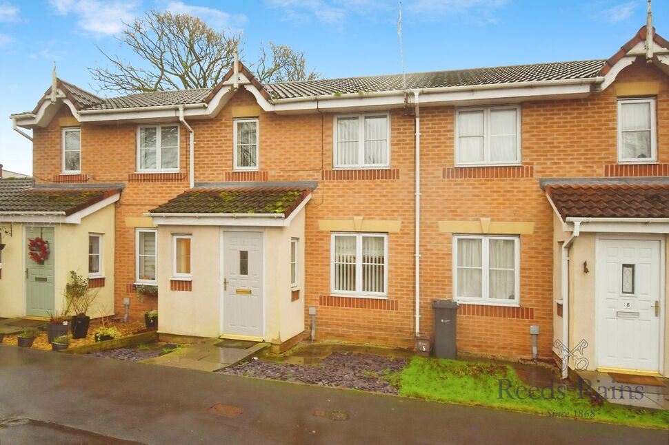 Main image of 3 bedroom Mid Terrace House for sale, Gordale Close, Winnington, Cheshire, CW8