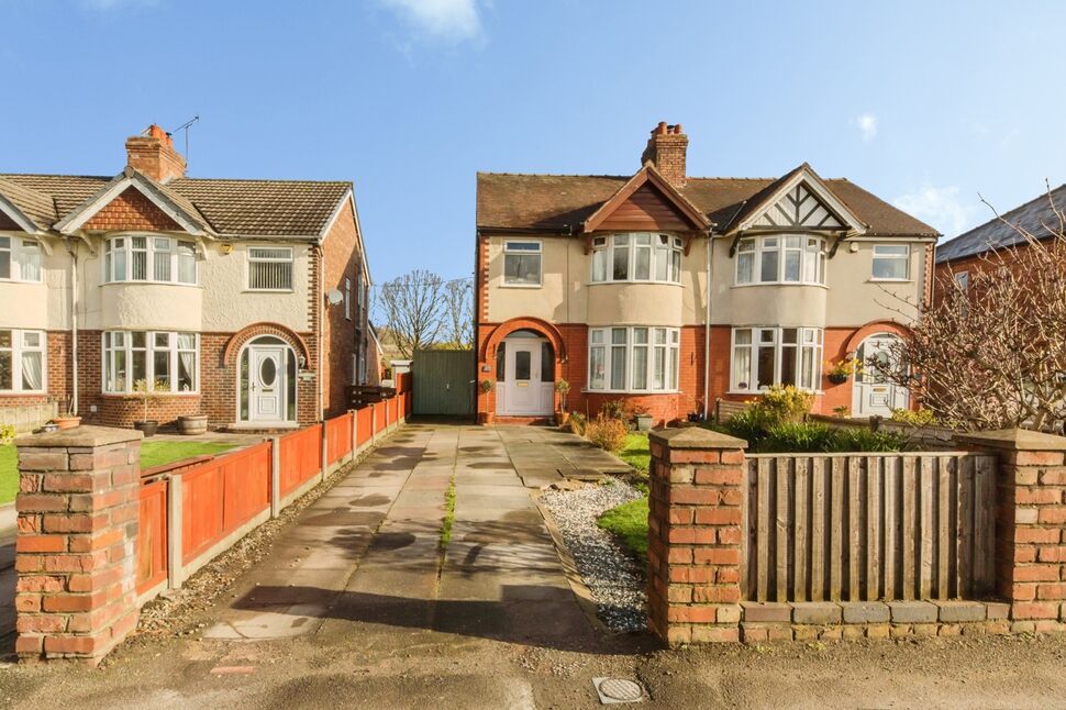 Main image of 3 bedroom Semi Detached House for sale, Middlewich Road, Rudheath, Cheshire, CW9
