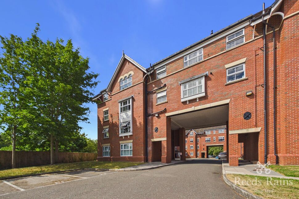 Main image of 2 bedroom Flat for sale, Anderton Grange, Hollands Road, Cheshire, CW9