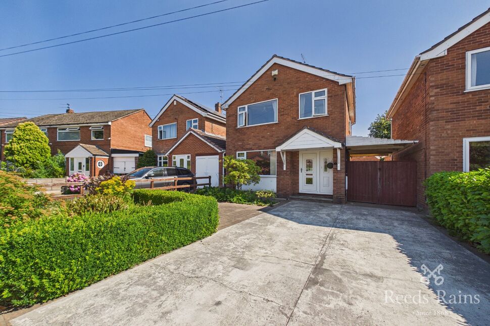 Main image of 3 bedroom Detached House for sale, Main Road, Moulton, Cheshire, CW9
