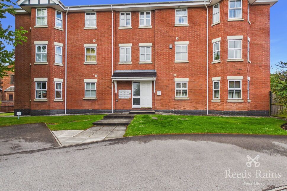 Main image of 1 bedroom Flat for sale, Foxendale Close, Northwich, Cheshire, CW8