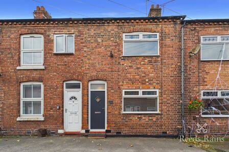 Brook Street, 3 bedroom Mid Terrace House for sale, &pound;180,000