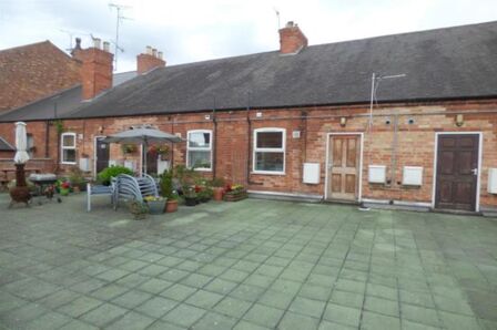 Mansfield Road, 1 bedroom Flat to rent, &pound;795 pcm