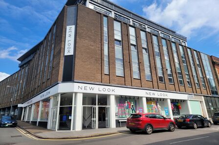 Thurland Street, 1 bedroom  Flat to rent, £950 pcm