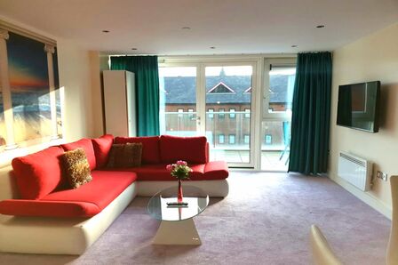 Huntingdon Street, 2 bedroom  Flat to rent, £1,625 pcm