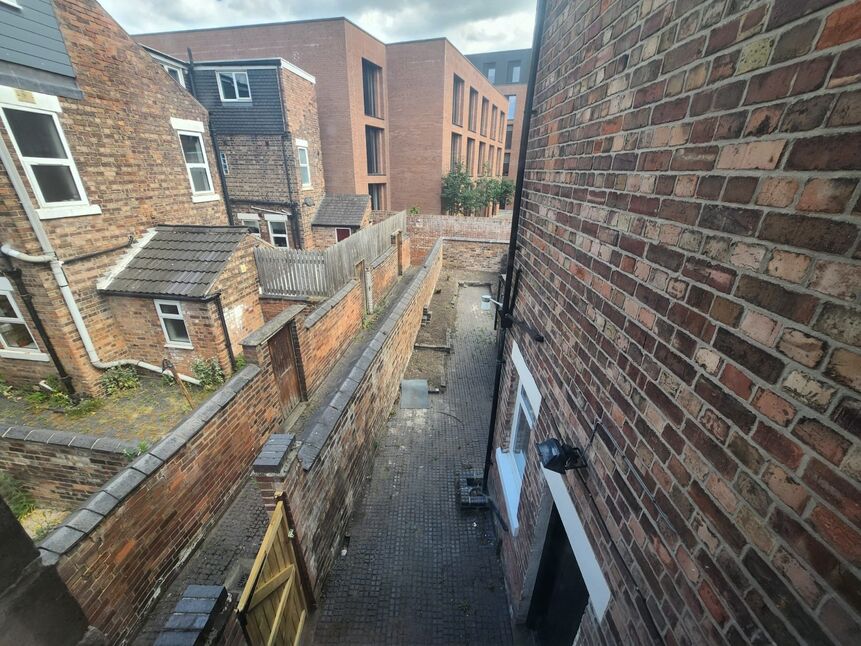 Image 10